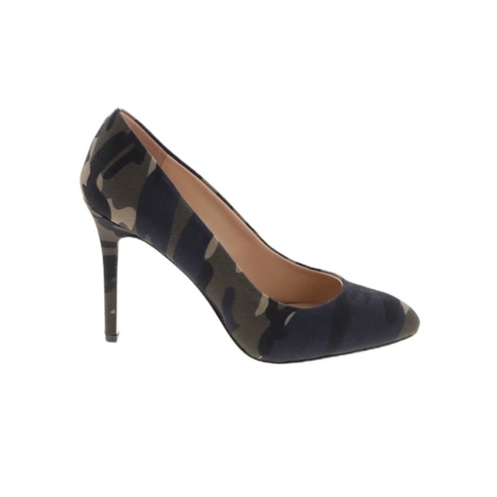 Jessica Simpson Camo Pumps, Size 6